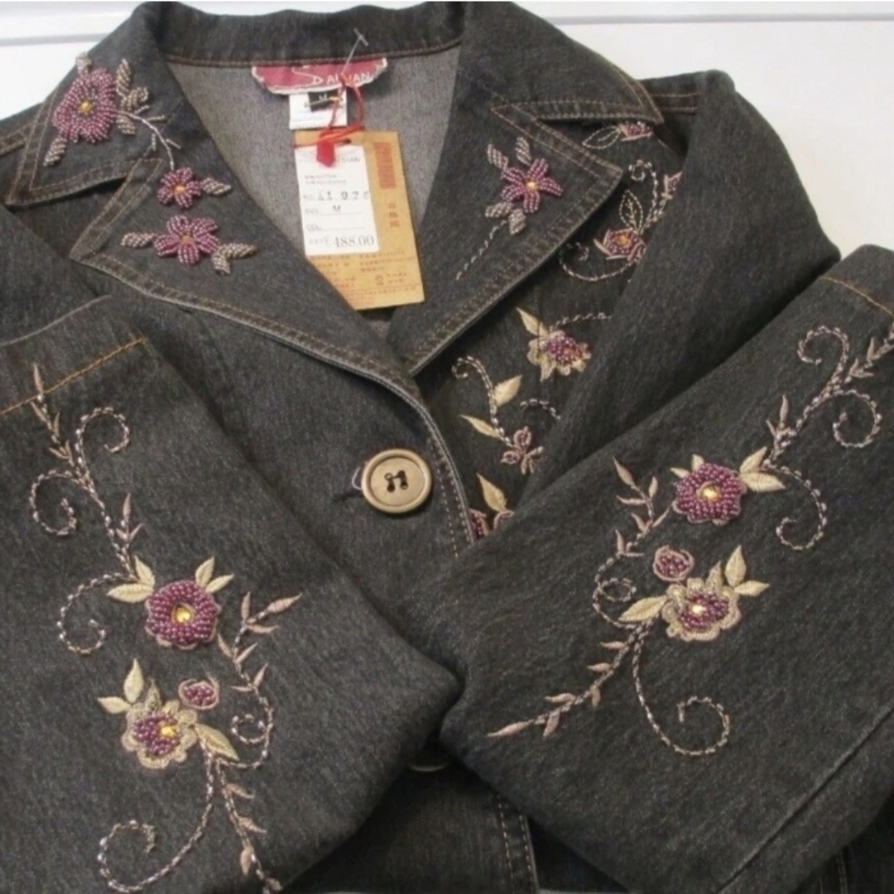 Blazer Female Medium Brown Denim Floral Embroidery NEW - Size Medium